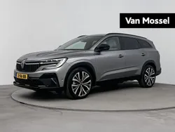 Grijs Gebruikt 2024 Renault Espace Iconic MPV | € 45.935 (Eerlijke prijs)