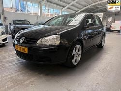 Zwart Gebruikt 2007 VW Golf V Hatchback | € 2.950 (Eerlijke prijs)