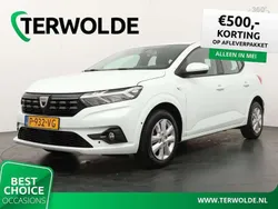 Wit Gebruikt 2022 Dacia Sandero Comfort Hatchback | € 12.900 (Goede deal)