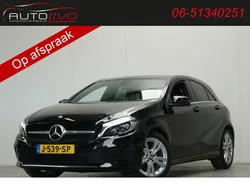 Zwart, metallic lak Gebruikt 2016 Mercedes A160 Ambition Hatchback | € 13.495 (Eerlijke prijs)