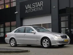 Grijs Gebruikt 2003 Mercedes E240 Classic Sedan | € 12.740