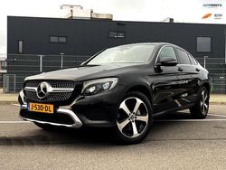 Zwart Gebruikt 2019 Mercedes GLC250 Business Coupé | € 44.450 (Eerlijke prijs)