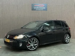 Zwart, metallic lak Gebruikt 2014 VW Golf VII GTI Hatchback | € 14.900 (Super prijs)