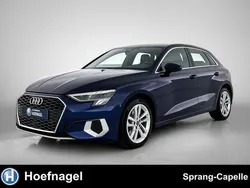 Blauw Gebruikt 2022 Audi A3 Sportback Business Hatchback | € 24.950 (Eerlijke prijs)