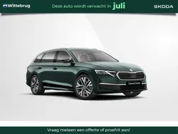 Groen Nieuw 2025 Skoda Octavia Business Line Stationwagen | € 54.350