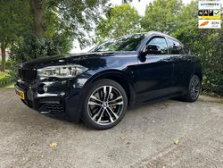 Zwart Gebruikt 2016 BMW X6 M50 SUV | € 27.500 (Eerlijke prijs)