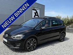 Zwart, metallic lak Gebruikt 2014 VW Golf Sportsvan Highline MPV | € 11.950 (Eerlijke prijs)