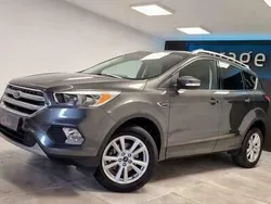 Grijs Gebruikt 2017 Ford Kuga Business Edition SUV | € 16.990 (Eerlijke prijs)