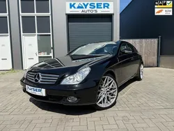 Zwart Gebruikt 2005 Mercedes CLS500 Sedan | € 12.999
