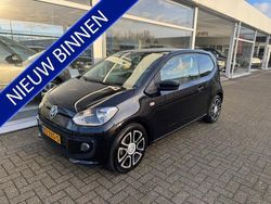 Zwart Gebruikt 2012 VW up! high up! Hatchback | € 4.500 (Eerlijke prijs)
