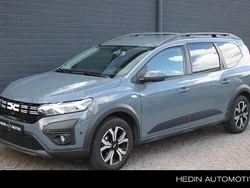 Grijs Gebruikt 2024 Dacia Jogger Expression MPV | € 26.880 (Eerlijke prijs)