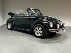 Zwartschwarz metallic Gebruikt 1976 VW Beetle Cabriolet | € 119.000