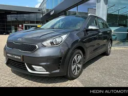 Grijs Gebruikt 2018 Kia Niro SUV | € 19.995 (Iets duurder)