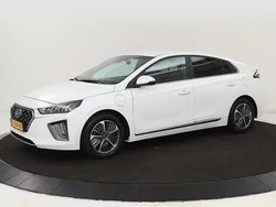 Wit Gebruikt 2022 Hyundai Ioniq 6 Comfort Sedan | € 18.900 (Super prijs)