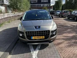 Grijs Gebruikt 2011 Peugeot 3008 MPV | € 4.249 (Eerlijke prijs)