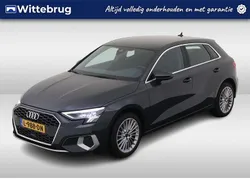 Grijs Gebruikt 2021 Audi A3 Sportback e-tron Business Sedan | € 25.950 (Eerlijke prijs)