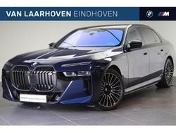 Blauw Gebruikt 2025 BMW i7 Executive Sedan | € 149.900 (Super prijs)