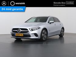 Grijs Gebruikt 2022 Mercedes A180 Premium Hatchback | € 27.850 (Goede deal)