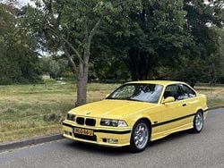Geel Gebruikt 1996 BMW M3 Sport Line Coupé | € 47.450