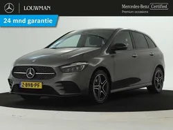 Grijs Gebruikt 2024 Mercedes B250 AMG line MPV | € 39.945 (Iets duurder)