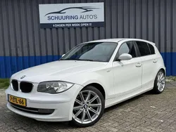 Wit, metallic lak Gebruikt 2008 BMW 116 Hatchback | € 3.999 (Eerlijke prijs)