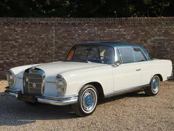 Wit Gebruikt 1968 Mercedes 280 SE Coupé | € 57.500