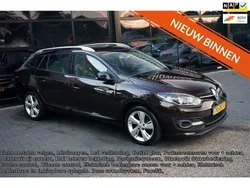 Bruin Gebruikt 2013 Renault Mégane GrandTour Bose Edition Stationwagen | € 5.940 (Eerlijke prijs)
