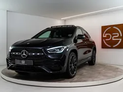 Zwart Gebruikt 2020 Mercedes GLA250 AMG line SUV | € 36.480 (Eerlijke prijs)