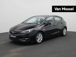 Zwart Gebruikt 2021 Opel Astra Business Edition Hatchback | € 12.745 (Eerlijke prijs)