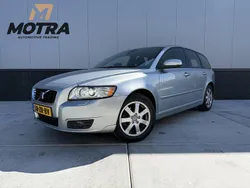 Grijs Gebruikt 2008 Volvo V50 Summum Stationwagen | € 3.950 (Eerlijke prijs)