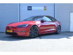 Rood Gebruikt 2023 Tesla Model S Long Range Sedan | € 64.999 (Eerlijke prijs)