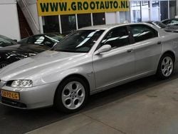 Grijs Gebruikt 2005 Alfa Romeo 166 Business Sedan | € 1.944