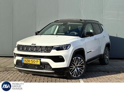 Wit Nieuw 2025 Jeep Compass Summit SUV | € 42.900 (Duur)