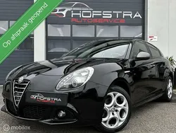 Zwart Gebruikt 2015 Alfa Romeo Giulietta Sprint Hatchback | € 10.945 (Eerlijke prijs)