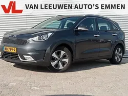 Grijs Gebruikt 2016 Kia Niro First Edition SUV | € 8.448