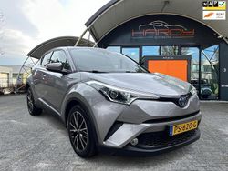 Grijs (metallic) Gebruikt 2017 Toyota C-HR+ Executive SUV | € 15.380