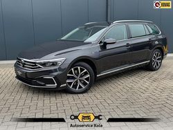 Grijs Gebruikt 2021 VW Passat GTE Stationwagen | € 20.740 (Super prijs)