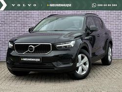 Zwart Gebruikt 2021 Volvo XC40 Momentum SUV | € 25.899 (Super prijs)