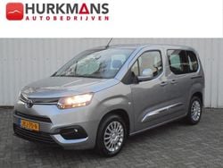 Grijs (metallic) Gebruikt 2021 Toyota Proace Verso City Stationwagen | € 24.900 (Goede deal)
