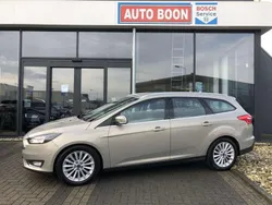 Grijs Gebruikt 2016 Ford Focus Titanium Stationwagen | € 12.450 (Iets duurder)