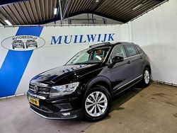 Zwart Gebruikt 2020 VW Tiguan Comfortline SUV | € 24.950 (Super prijs)