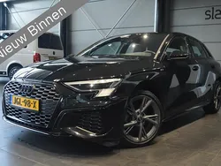 Zwart Gebruikt 2024 Audi A3 Sportback S-Line Hatchback | € 39.900 (Eerlijke prijs)