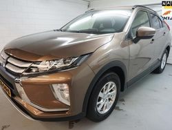 Bruin, metallic lak Gebruikt 2018 Mitsubishi Eclipse Cross SUV | € 16.950 (Eerlijke prijs)