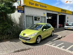 Geel Gebruikt 2008 Peugeot 207 Hatchback | € 2.550 (Eerlijke prijs)
