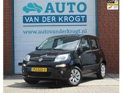 Zwart Gebruikt 2017 Fiat Panda Lounge Hatchback | € 7.995 (Eerlijke prijs)