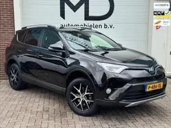 Zwart Gebruikt 2018 Toyota RAV4 Style SUV | € 18.850 (Goede deal)