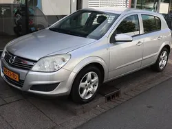 Grijs Gebruikt 2008 Opel Astra Business Hatchback | € 2.450 (Eerlijke prijs)