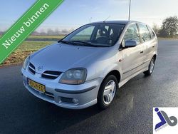 Grijs Gebruikt 2003 Nissan Almera Tino MPV | € 2.640 (Iets duurder)