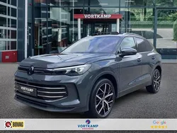 Grijs Gebruikt 2024 VW Tiguan Elegance SUV | € 52.900 (Eerlijke prijs)