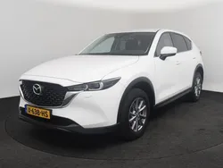 Arctic white Gebruikt 2023 Mazda CX-5 Center-Line SUV | € 32.950 (Eerlijke prijs)